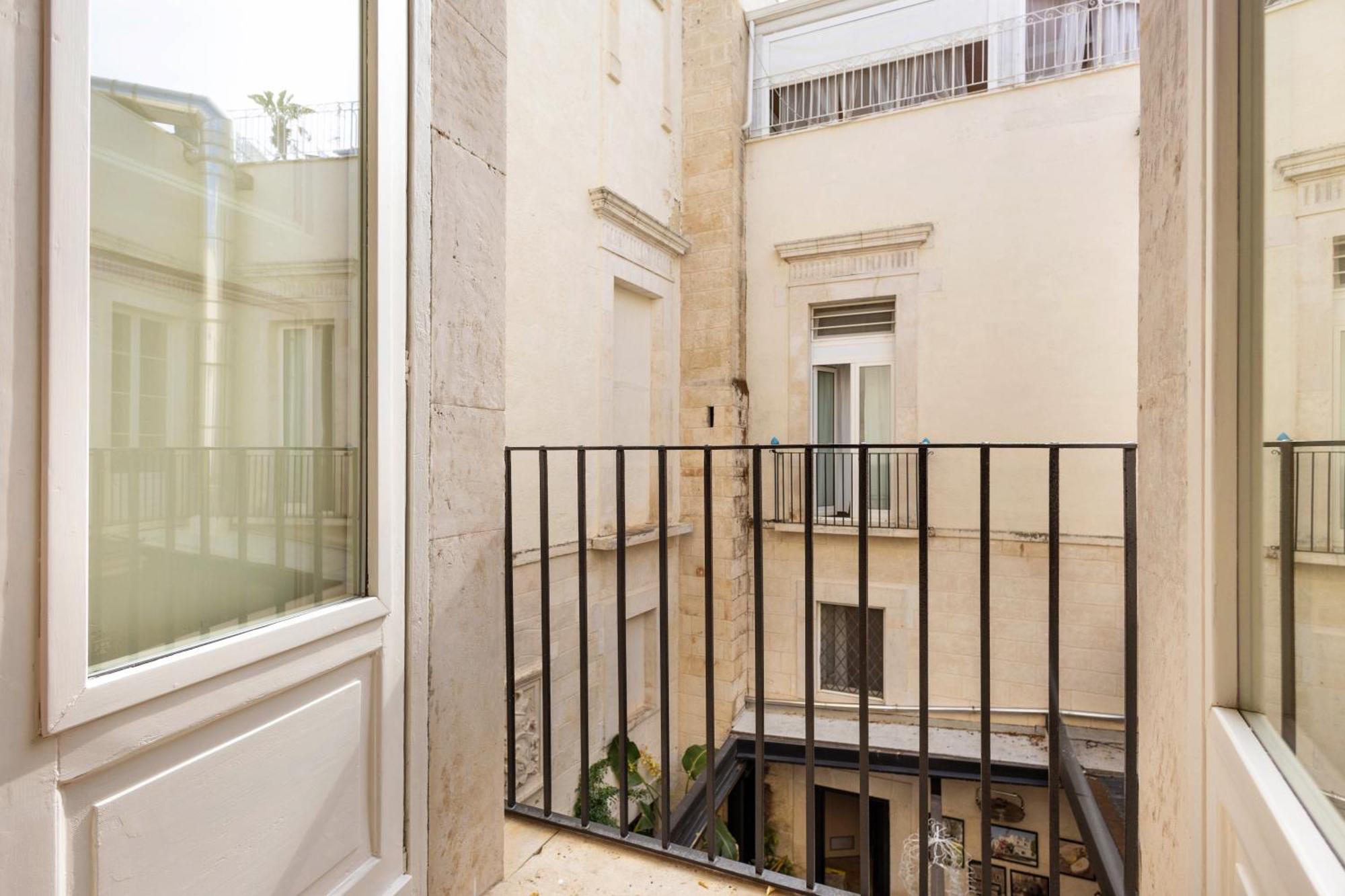 莫诺波利Palazzo Kapece住宿加早餐旅馆 外观 照片